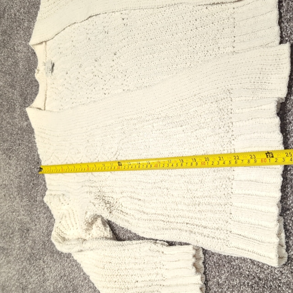 Off white Cardigan - Picture 9 of 10